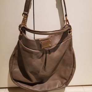 Authentic Marc Jacob's Classic Q Hillier Hobo